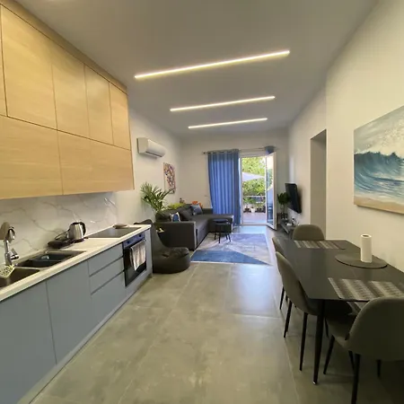 Апартаменты Premium , Голем